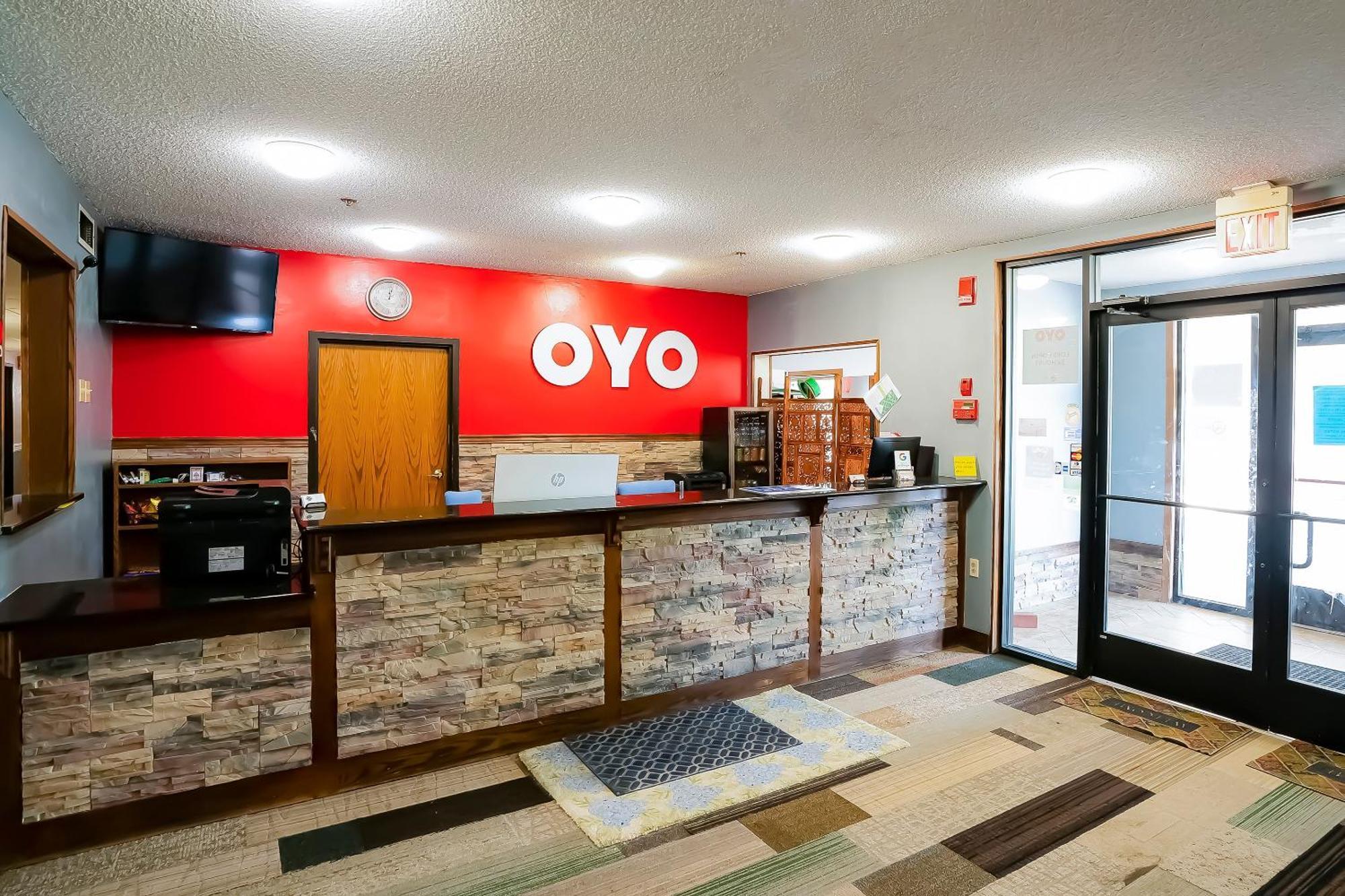 Oyo Near Jackpot Casino Redwood Falls